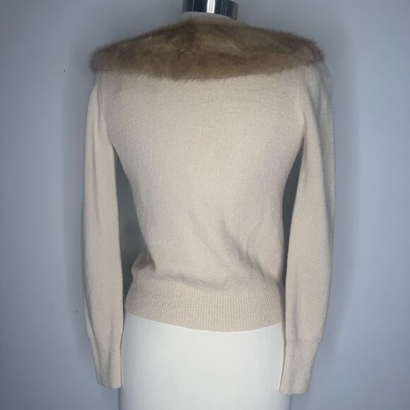 VINTAGE | GAP Reworked Oat Fur Collar Merino Wool Cardigan Sweater Size Medium - Picture 3 of 5